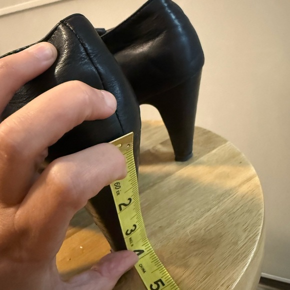 Black Leather Peep-Toe Women's Shoes - Picture 7 of 8